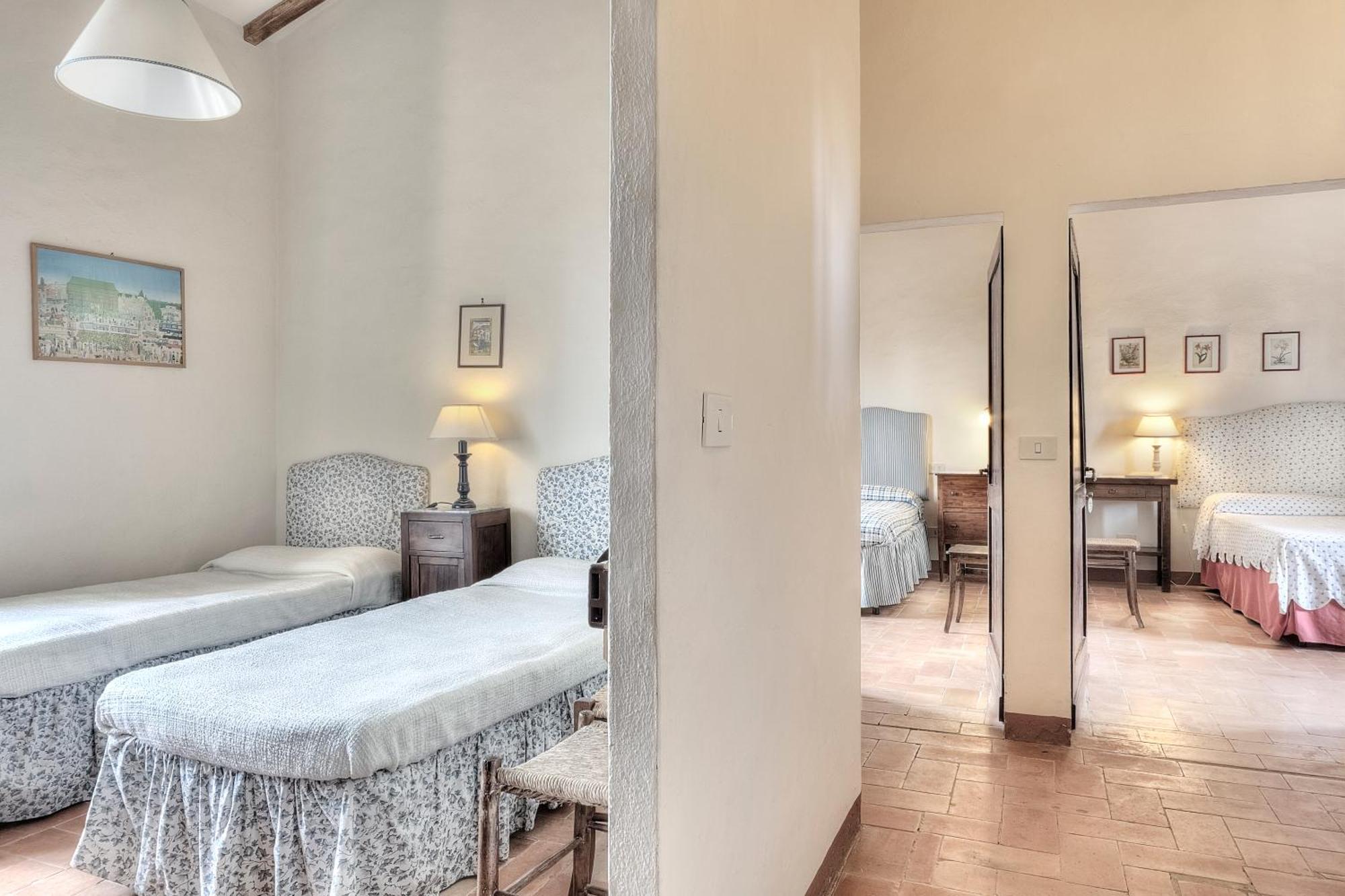 Cosona Villa Pienza Room photo